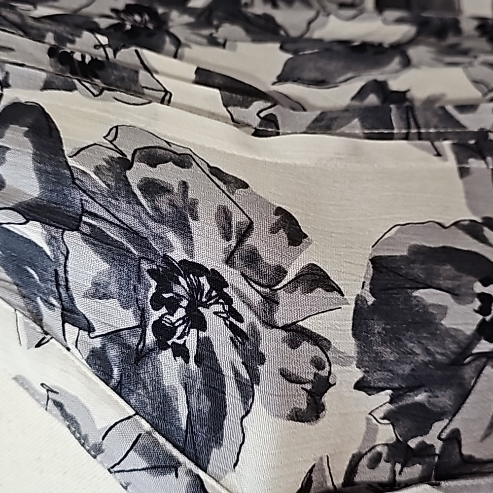 GUC Fun2Fun 3 Button Front Tunic Top 2X - Picture 4 of 6